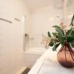 Mmrent Citylight Apartment